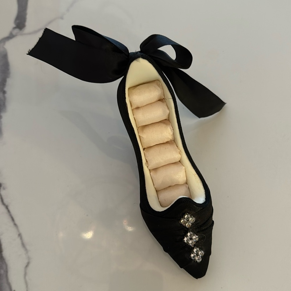 High Heel Ring Holder